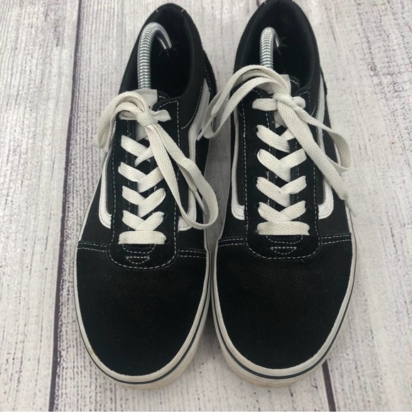 Vans Classic Old Skool Suede Sneakers Size 6 Youth Black White Skater Gum Sole - Picture 2 of 9